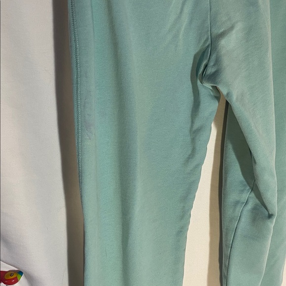 Abercrombie and Fitch sweatpants, 3/4 length, size small - Picture 6 of 6